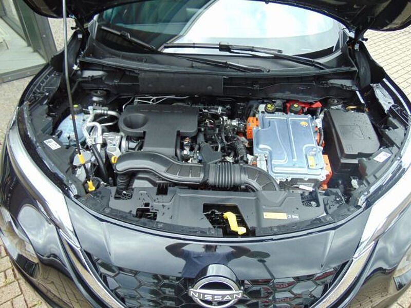 Nissan Juke 1.6 HYBRID 4AMT Tekna Bose ALU NAVI 360°