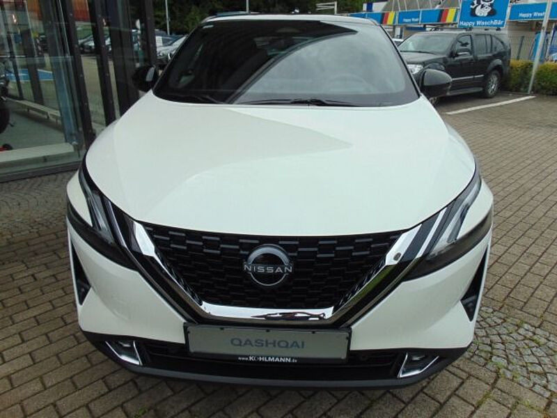 Nissan Qashqai 1.3 DIG-T MHEV Tekna Xtronic AHK Bose