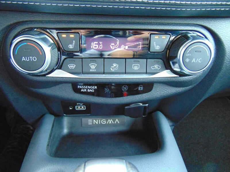 Nissan Juke 1.0 DIG-T 114 PS 7DCT Enigma ALU Carplay