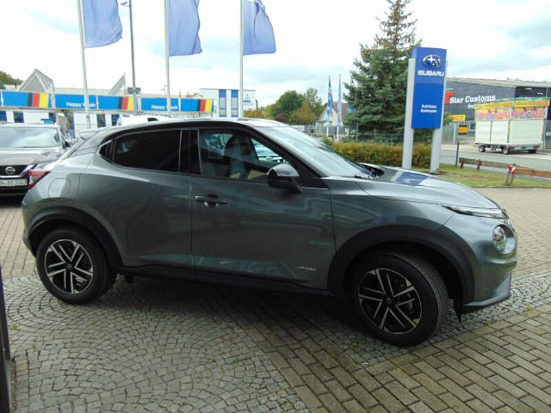 Nissan Juke 1.6 HYBRID 143 PS 4AMT N-Connecta ALU NAVI