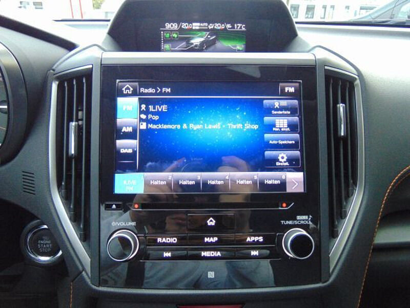 Subaru XV 2,0i Exclusive+ Lineartronic ALU NAVI SGD